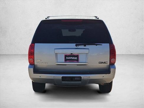 Used 2011 GMC Yukon SLT w/ SLT-2 Equipment Package AWD/4WD image 13
