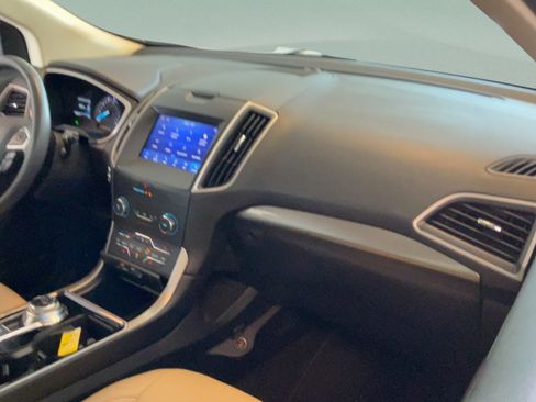 Used 2019 Ford Edge SEL w/ Equipment Group 201A FWD image 41