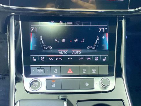 Used 2025 Audi Q8 Premium Plus w/ Premium Plus Package image 6