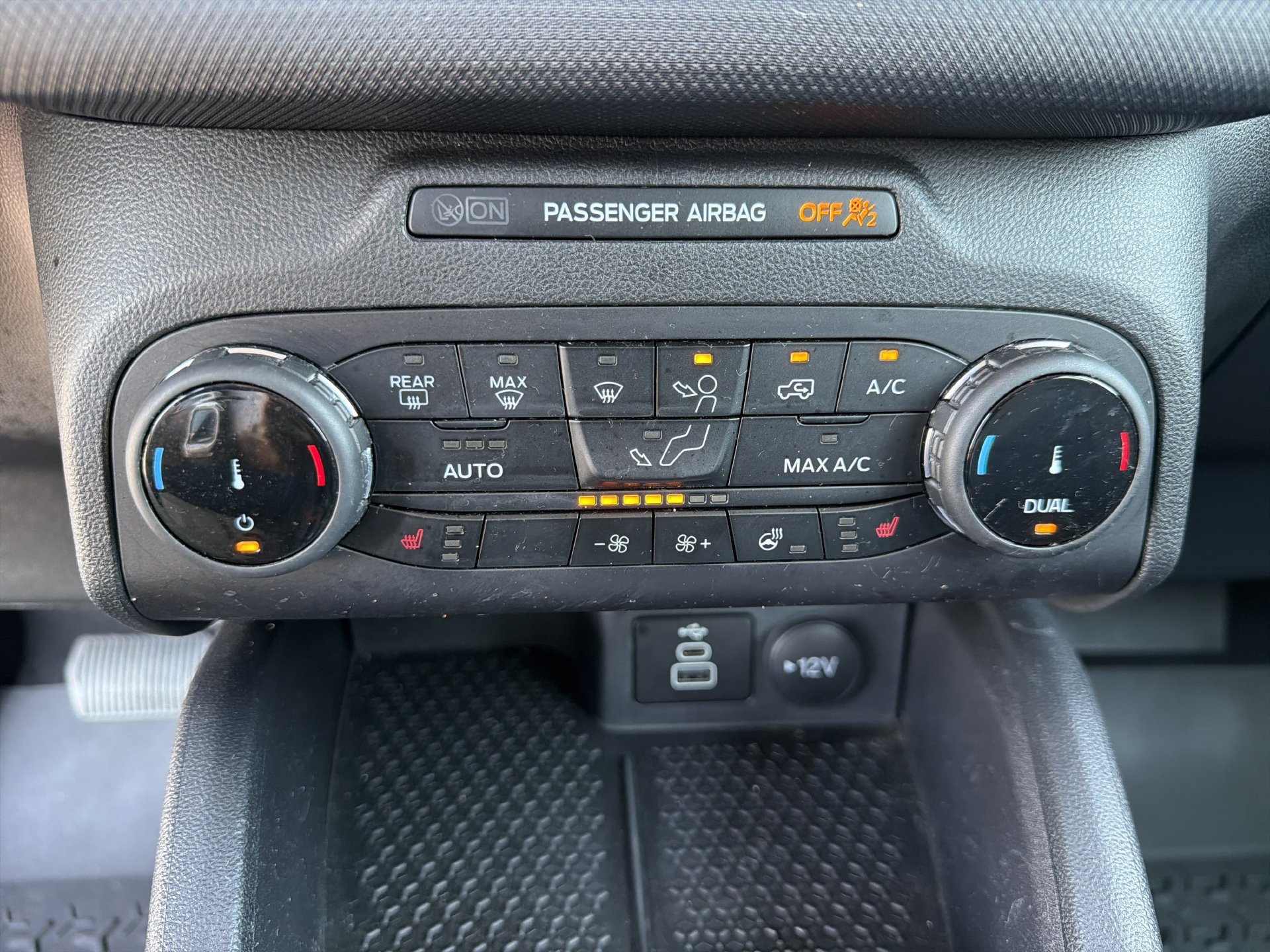 Certified 2023 Ford Bronco Sport Outer Banks AWD/4WD image 9