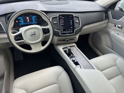Used 2024 Volvo XC90 T8 Core w/ Climate Package AWD/4WD image 19