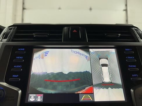 Used 2022 Toyota 4Runner SR5 Premium image 26