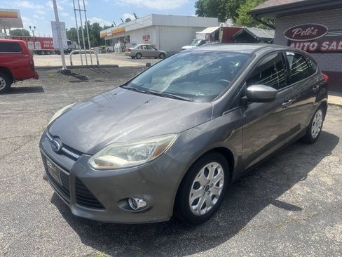 Used 2012 Ford Focus SE FWD image 8