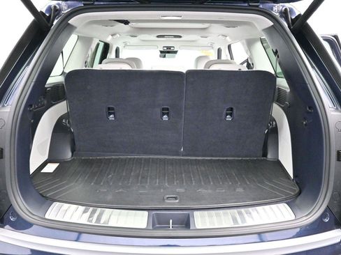 Used 2026 Hyundai Palisade Calligraphy FWD image 9
