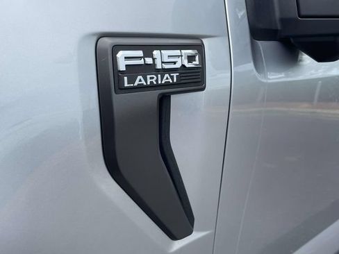 Used 2023 Ford F150 Lariat AWD/4WD image 33