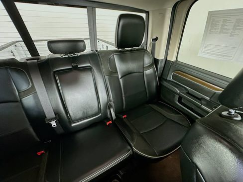 Used 2024 RAM 2500 Laramie w/ Safety Group AWD/4WD image 14