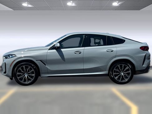 Certified 2024 BMW X6 xDrive40i w/ Premium Package AWD/4WD image 2