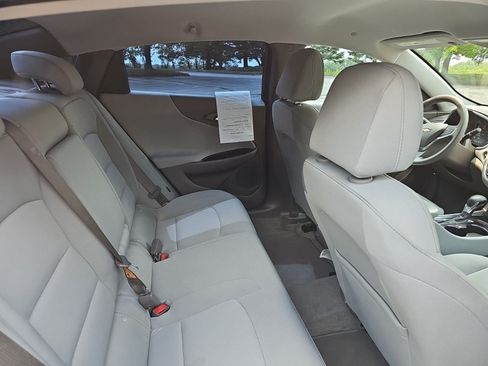 Used 2023 Chevrolet Malibu LT FWD image 15