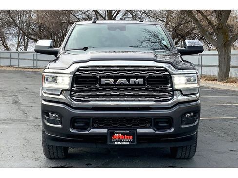 Used 2020 RAM 2500 Limited image 3