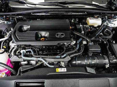 Used 2025 Lexus ES 300h w/ Premium Package FWD image 27