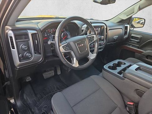Used 2017 GMC Sierra 1500 SLE w/ SLE Value Package AWD/4WD image 10