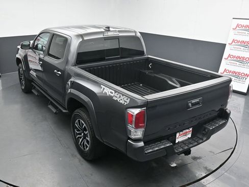 Used 2022 Toyota Tacoma TRD Sport image 28