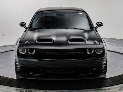 Used 2022 Dodge Challenger SRT Hellcat RWD image 36