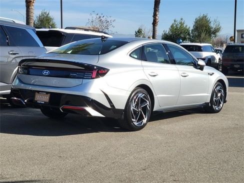 New 2026 Hyundai Sonata SEL image 2