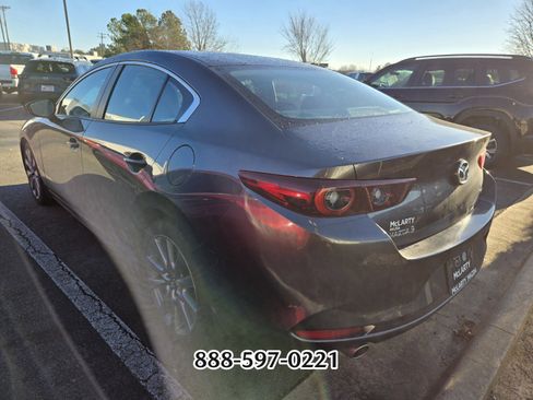 Certified 2022 MAZDA MAZDA3 s image 8