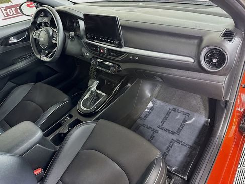 Used 2023 Kia Forte GT-Line w/ GT-Line Technology Package FWD image 31
