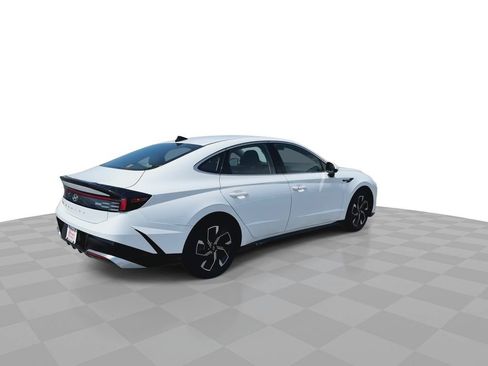 Used 2025 Hyundai Sonata SEL FWD image 47