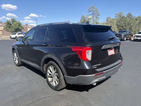 Used 2023 Ford Explorer Limited RWD image 5