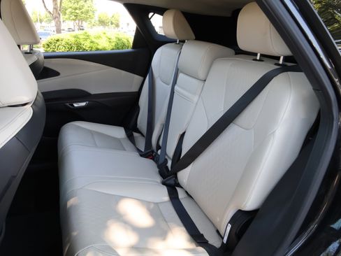 Used 2023 Lexus RX 350 Premium Plus w/ Cold Area Package AWD/4WD image 36