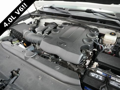 Used 2018 Toyota 4Runner Limited image 63