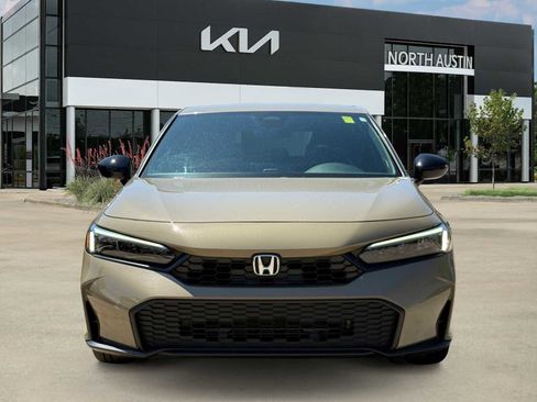 Used 2025 Honda Civic Sport image 6