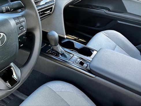 Certified 2025 Toyota Camry LE w/ Convenience Package image 16