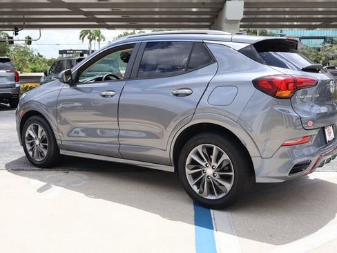 Used 2021 Buick Encore GX Select w/ Sport Touring Package FWD image 5