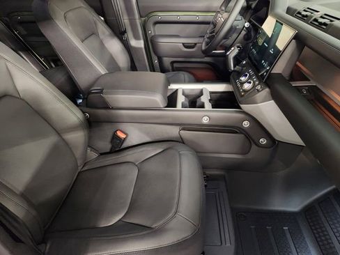 New 2026 Land Rover Defender 110 X AWD/4WD image 3