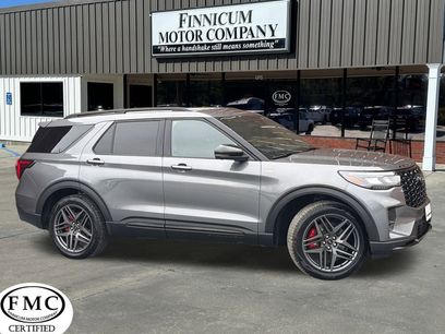 Used 2025 Ford Explorer ST-Line w/ ST-Line Street Pack