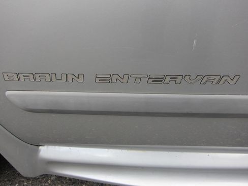 Used 2006 Dodge Grand Caravan SE w/ Popular Equipment Group I FWD image 25