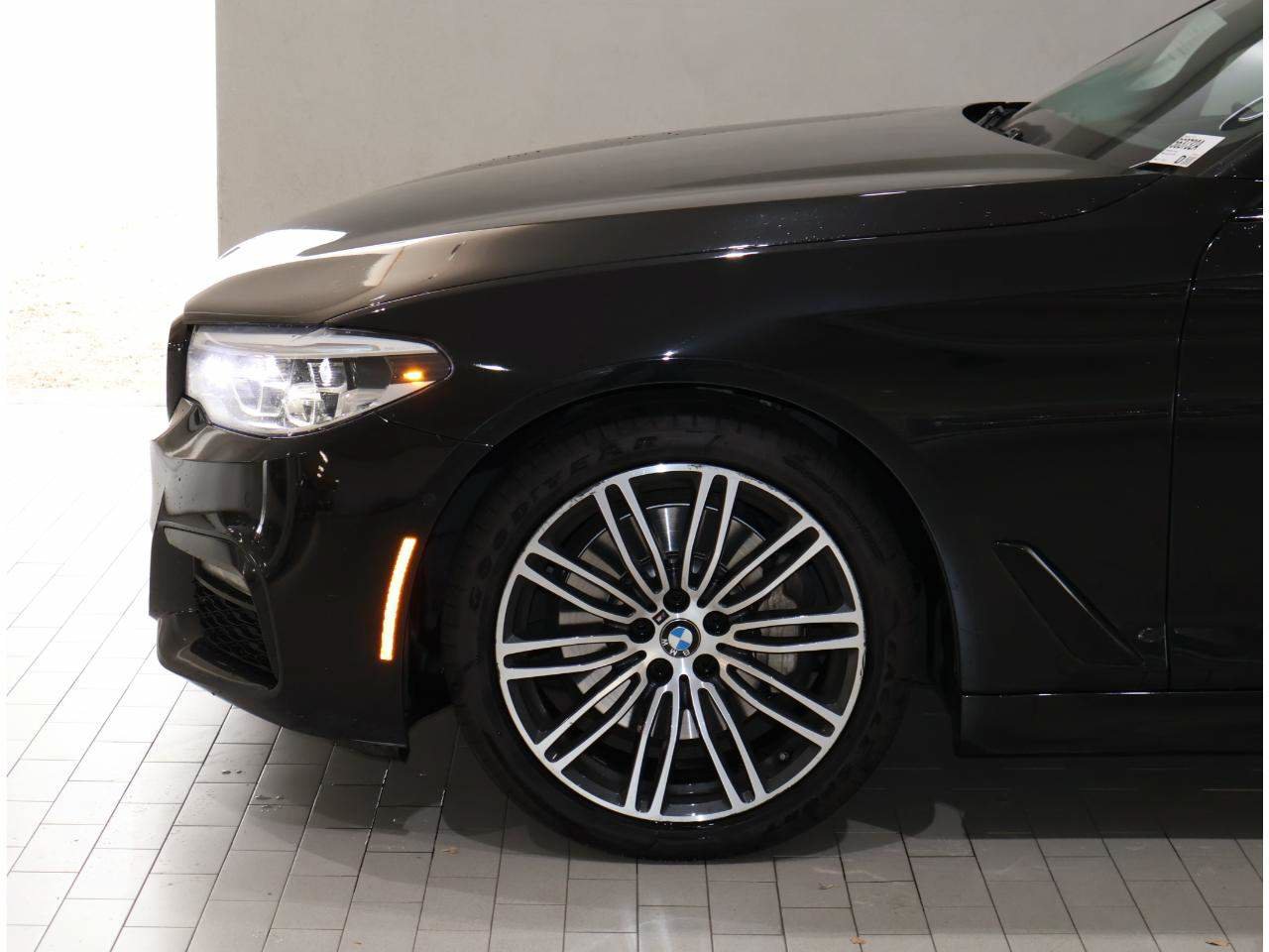 Used 2018 BMW 540i RWD image 3