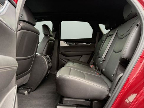 Used 2020 Cadillac XT5 Premium Luxury AWD/4WD image 19