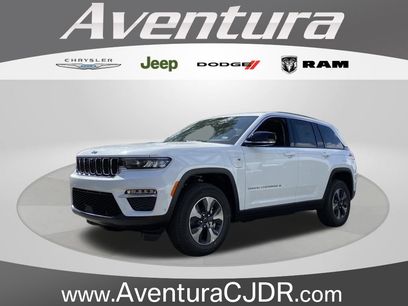 New 2023 Jeep Grand Cherokee 4WD 4xe w/ Luxury Tech Group II