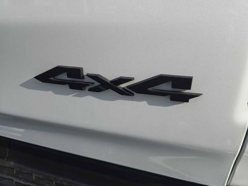 Used 2024 RAM 1500 Laramie image 13