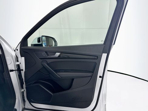 Used 2019 Audi Q5 2.0T Premium Plus w/ Premium Plus Package image 33