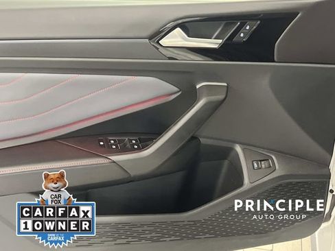 Used 2025 Volkswagen Jetta GLI Autobahn image 12