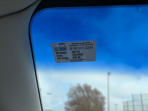 Used 2011 INFINITI G37 2dr Base w/ Premium Pkg image 21