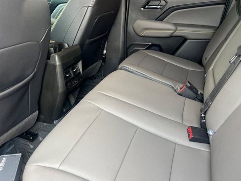 Used 2026 Chevrolet Colorado ZR2 w/ ZR2 Bison Edition image 12