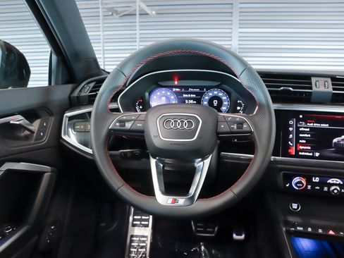 New 2025 Audi Q3 2.0T Premium Plus image 18