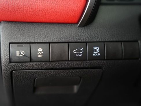 Used 2019 Toyota Camry XSE w/ Carpet Mat Package FWD image 44