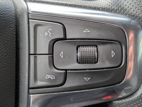 Certified 2025 Chevrolet Blazer LT AWD/4WD image 26