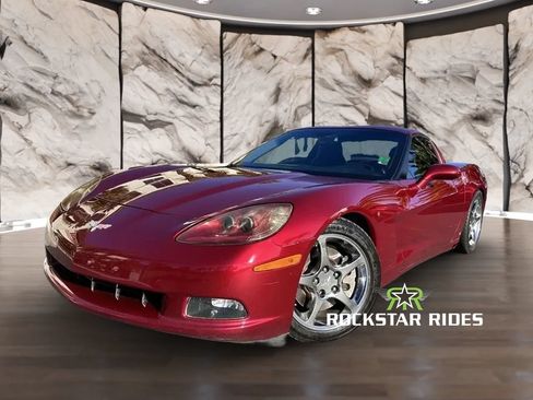 Used 2006 Chevrolet Corvette Coupe w/ Preferred Equipment Group RWD image 11