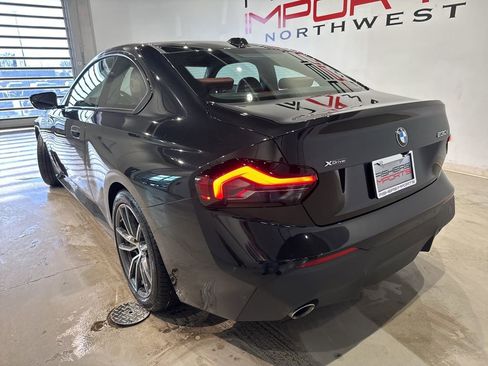 Used 2025 BMW 230i xDrive Coupe w/ Premium Package AWD/4WD image 5