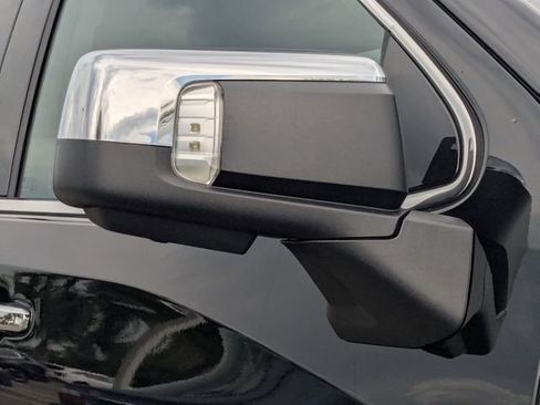 Used 2025 GMC Sierra 1500 Denali w/ Denali Reserve Package AWD/4WD image 14