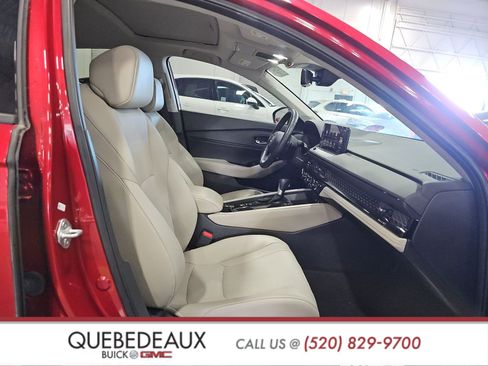 Used 2023 Honda Accord Touring image 8