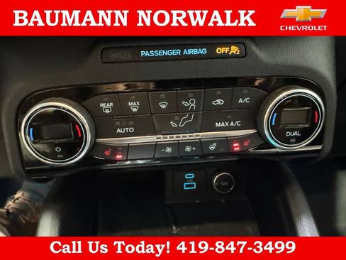 Used 2021 Ford Escape Titanium w/ Titanium Elite Package AWD/4WD image 26