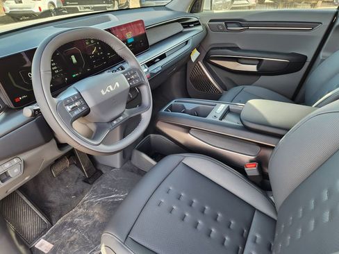 New 2026 Kia EV9 Wind image 7
