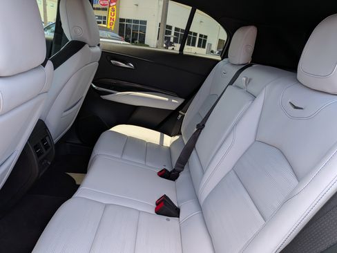 Certified 2024 Cadillac XT4 Sport FWD image 16
