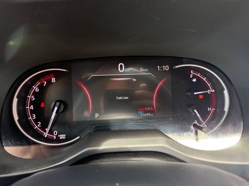 Used 2024 Toyota RAV4 LE AWD/4WD image 34
