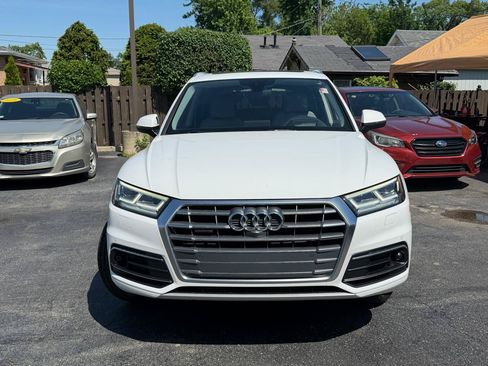 Used 2018 Audi Q5 Prestige AWD/4WD image 2